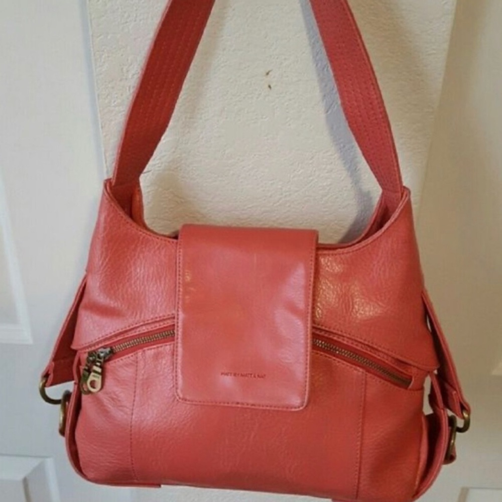❤️ Matt & Nat Coral Leather Shoulder Tote Bag